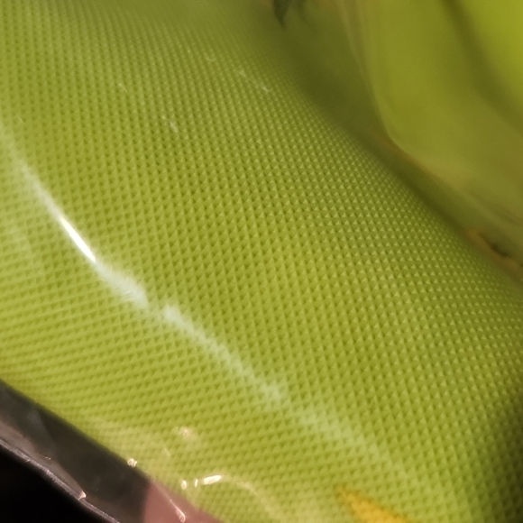 Grinch table cloth 52 x 70 inches new - Picture 5 of 7